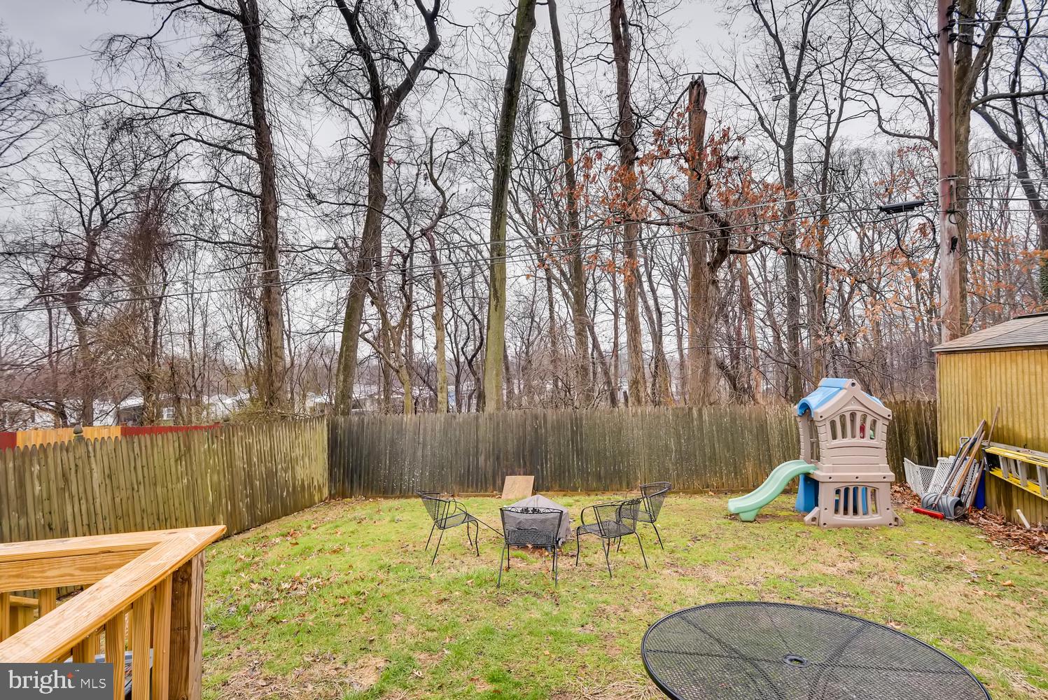 113 Compass Road Baltimore, MD 21220 - Photo 29 of 32 Back yard