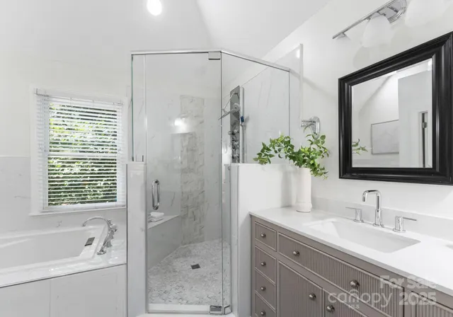 $899,000 | 3839 Mountain Cove Drive, Charlotte, NC 28216