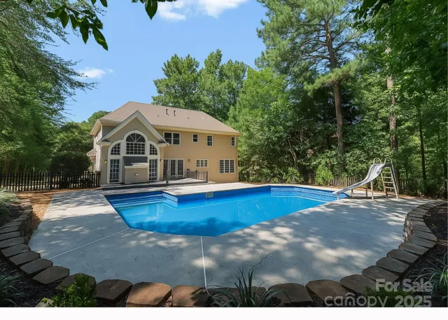 $899,000 | 3839 Mountain Cove Drive, Charlotte, NC 28216