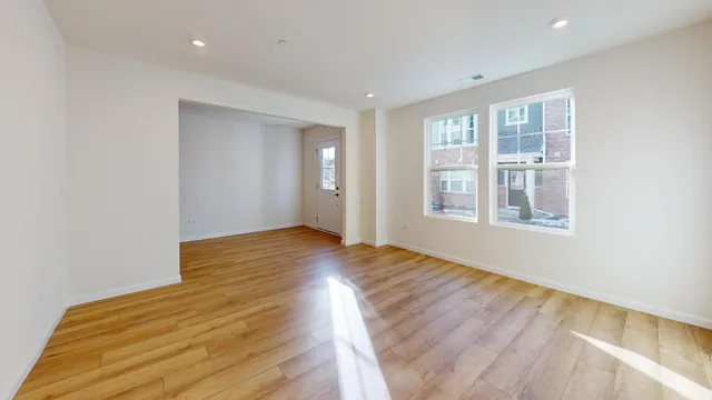 $4,200 | 134 Yorktown Court, Libertyville, IL 60048