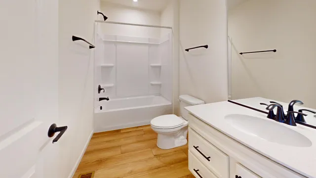 $4,200 | 134 Yorktown Court, Libertyville, IL 60048