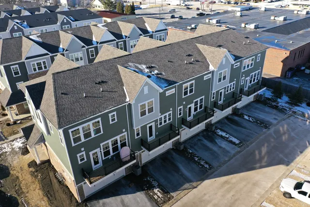 $4,200 | 134 Yorktown Court, Libertyville, IL 60048