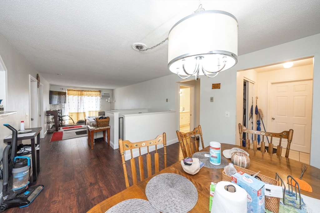 10 Wrentham Road, Unit 102 Worcester, MA 01602 - Photo 2 of 40 Gallery Image 2