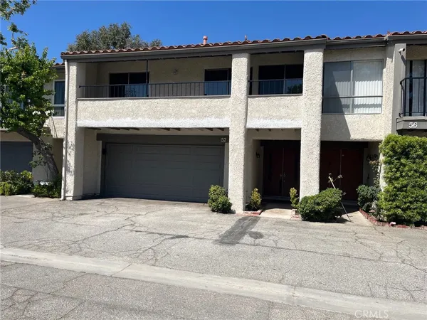 $639,000 | 19519 Rinaldi Street, Unit 57, Porter Ranch, CA 91326