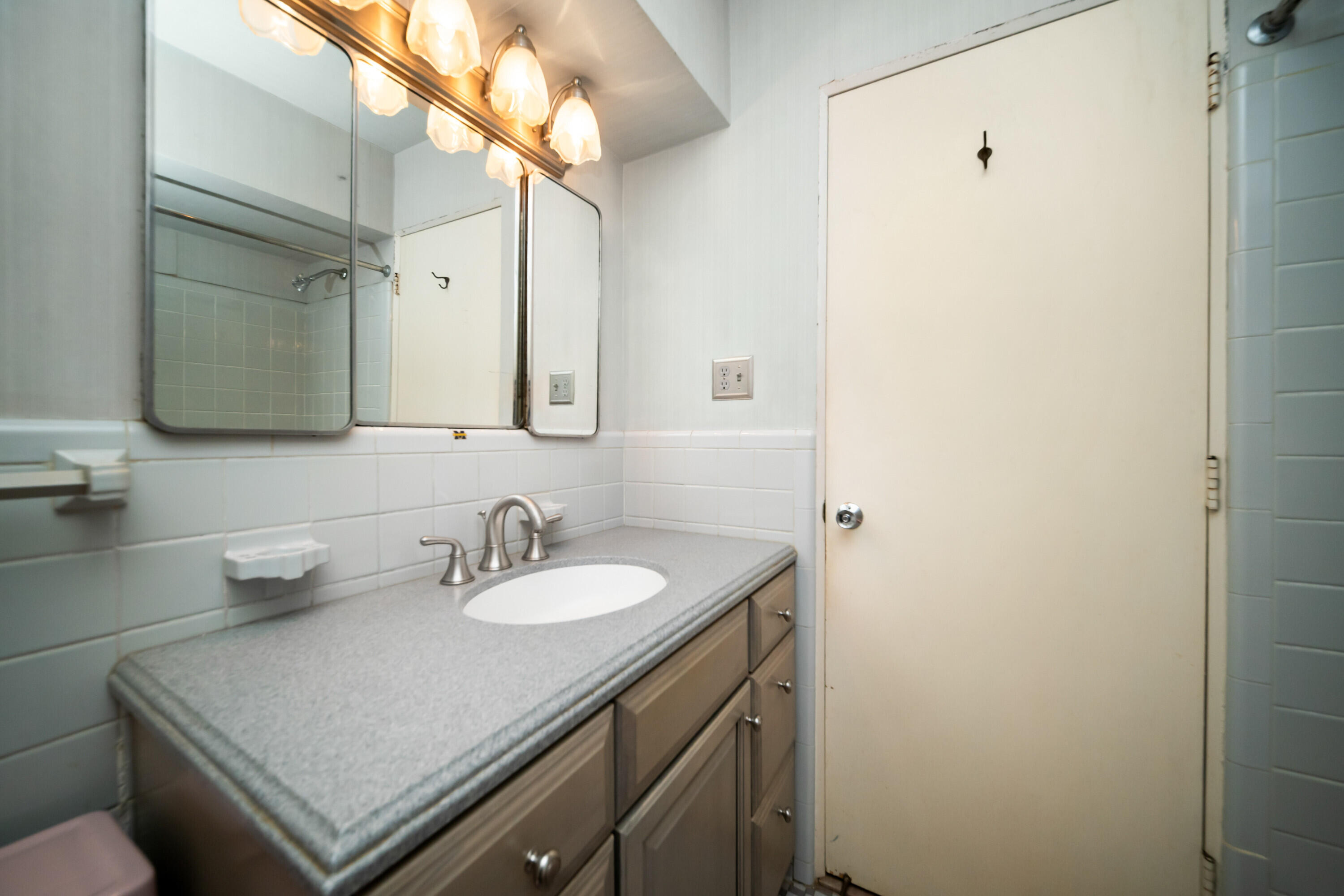 2125 Needham Road Ann Arbor, MI 48104 - Photo 24 of 48 027_21