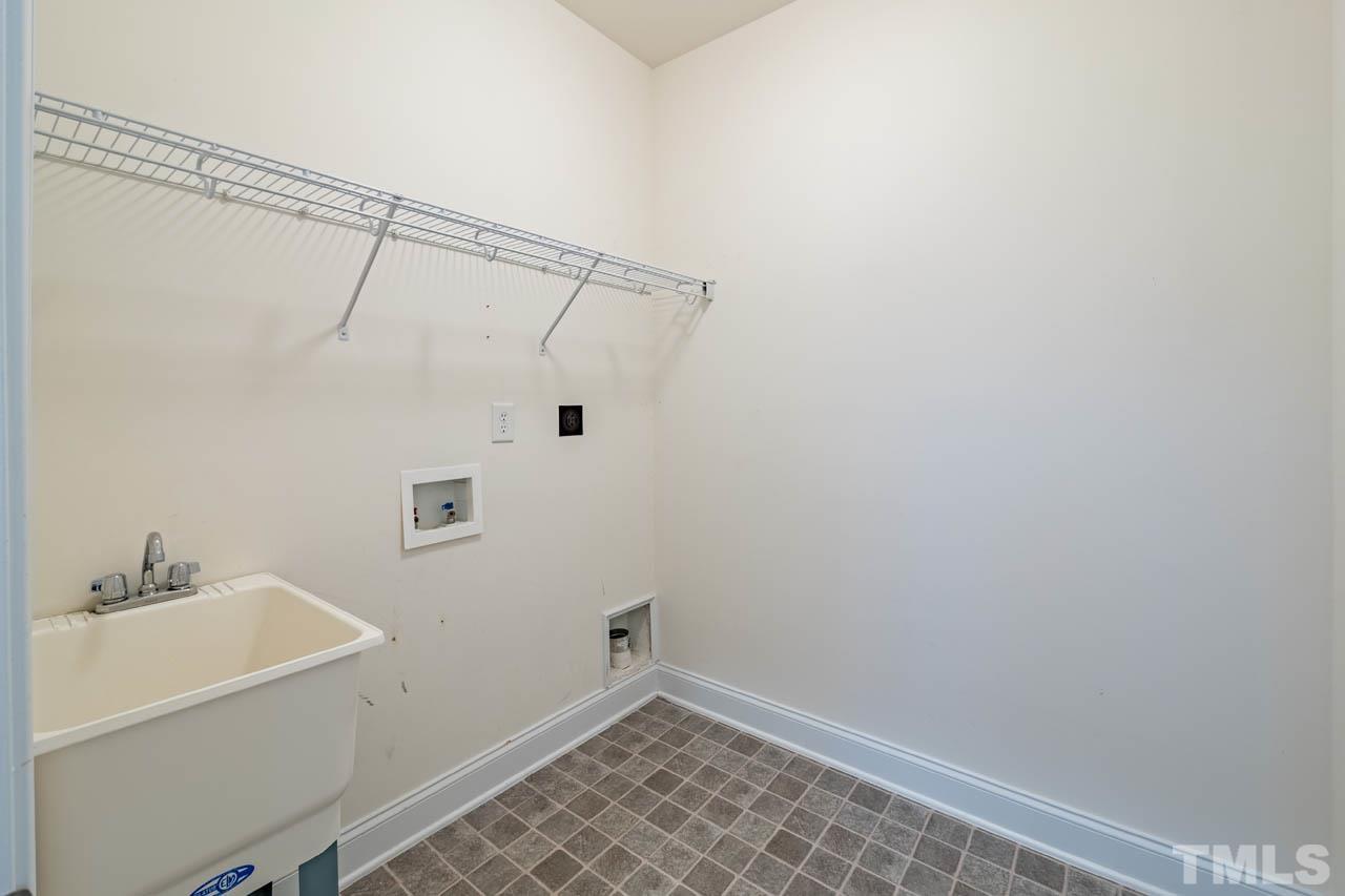 11004 Fair Chase Court Raleigh, NC 27617 - Photo 5 of 30 Gallery Image 5