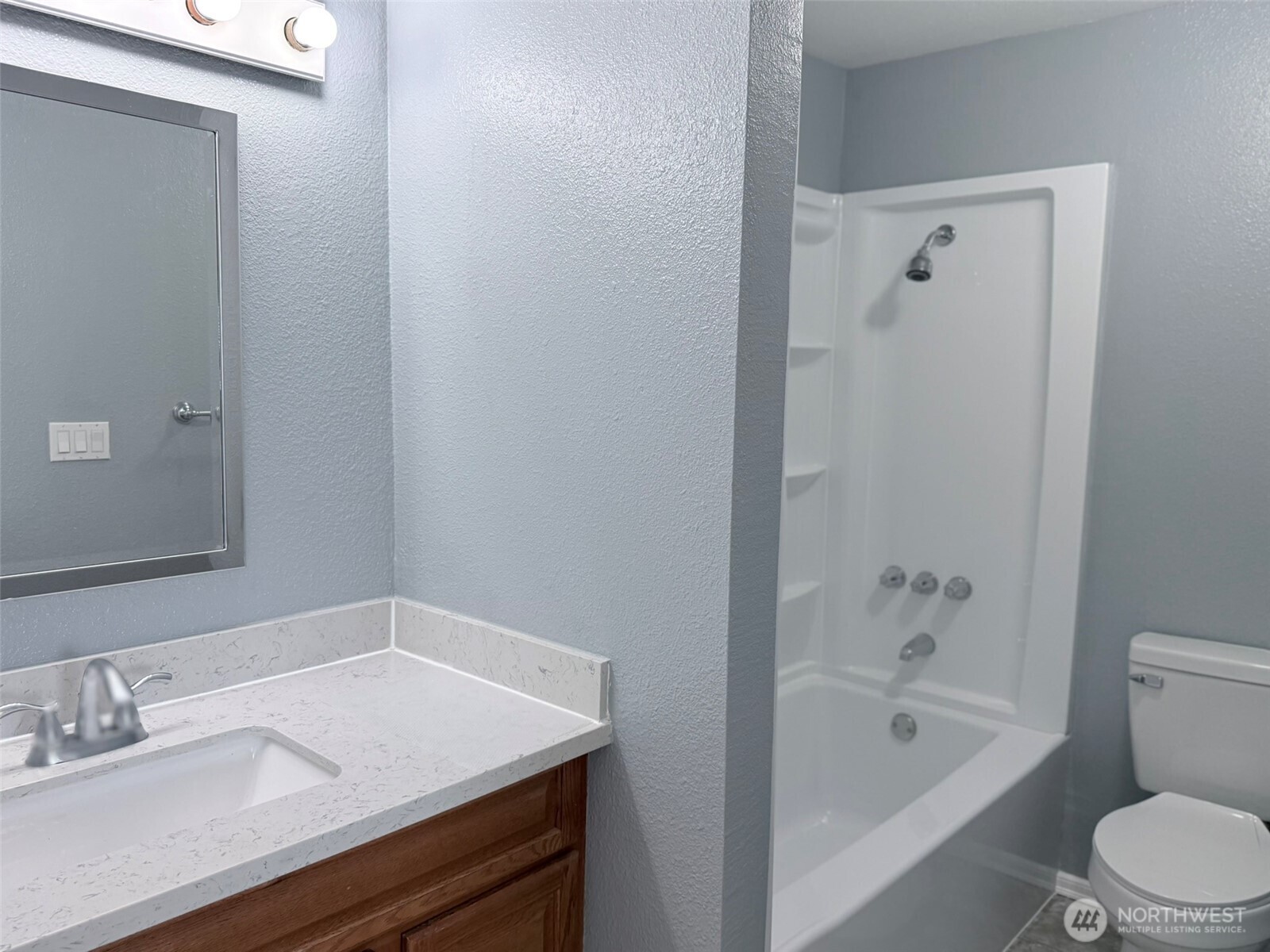 17527 149th Avenue Southeast, Unit B2 Renton, WA 98058 - Photo 15 of 32
