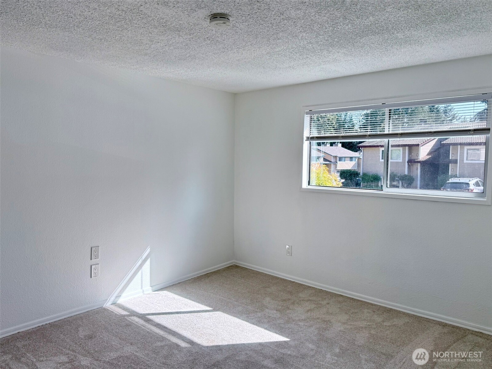 17527 149th Avenue Southeast, Unit B2 Renton, WA 98058 - Photo 20 of 32