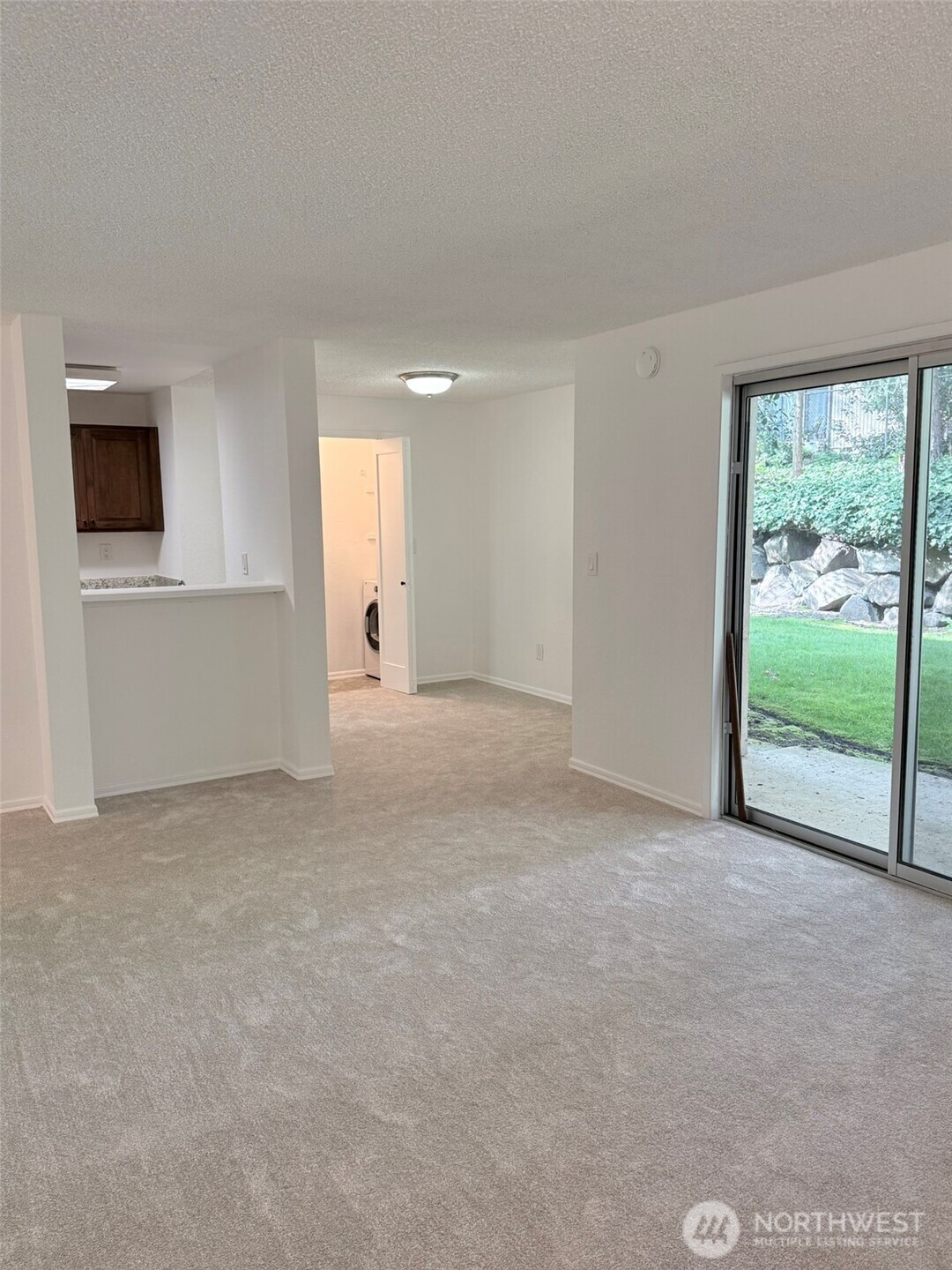 17527 149th Avenue Southeast, Unit B2 Renton, WA 98058 - Photo 8 of 32