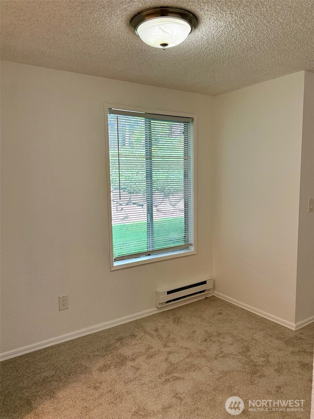 17527 149th Avenue Southeast, Unit B2 Renton, WA 98058 - Photo 10 of 32