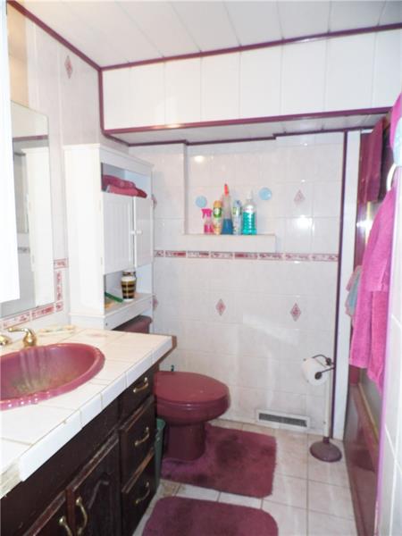 117 Fuehrer Road Elizabeth, PA 15037 - Photo 11 of 22 Gallery Image 11