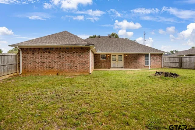 $240,000 | 708 East Paschal Street, Troup, TX 75789