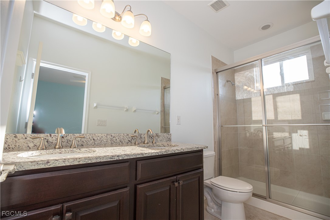 3770 Tilbor Circle Fort Myers, FL 33916 - Photo 11 of 19