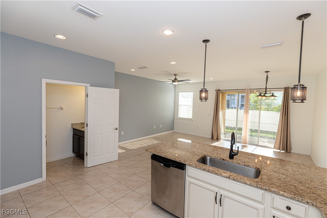 3770 Tilbor Circle Fort Myers, FL 33916 - Photo 7 of 19