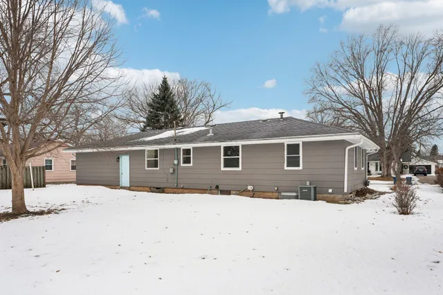 $420,000 | 20550 Iceland Avenue, Lakeville, MN 55044