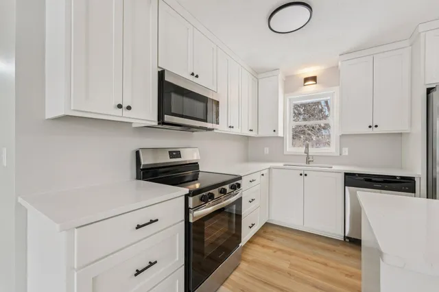 $420,000 | 20550 Iceland Avenue, Lakeville, MN 55044