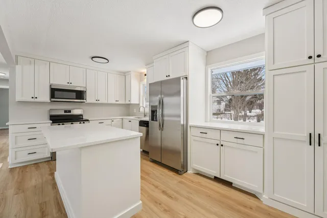 $420,000 | 20550 Iceland Avenue, Lakeville, MN 55044