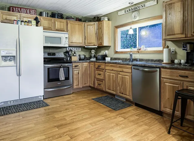 $199,900 | 46813 209th Avenue, Clearbrook, MN 56634