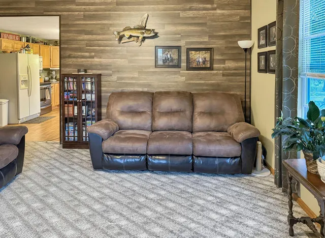 $199,900 | 46813 209th Avenue, Clearbrook, MN 56634