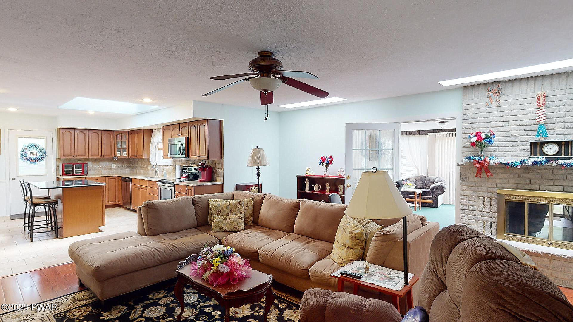 720 Cortez Road Lake Ariel, PA 18436 - Photo 8 of 44