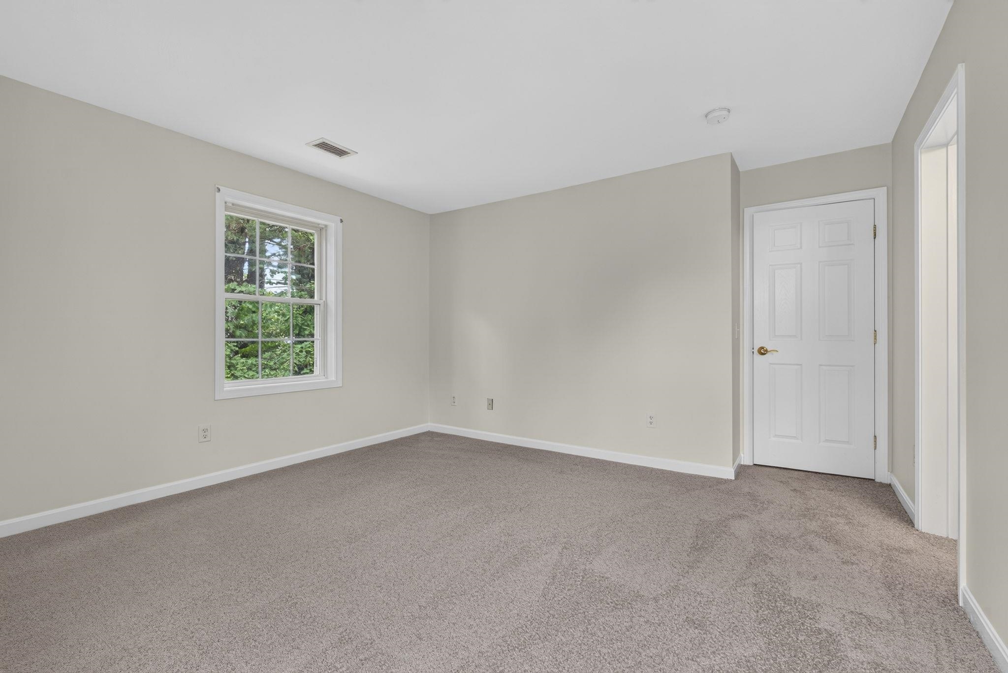 65 Fordway Extension, Unit 202 Derry, NH 03038 - Photo 21 of 32