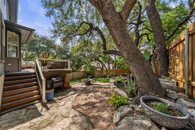 a view of outdoor space yard and patio
