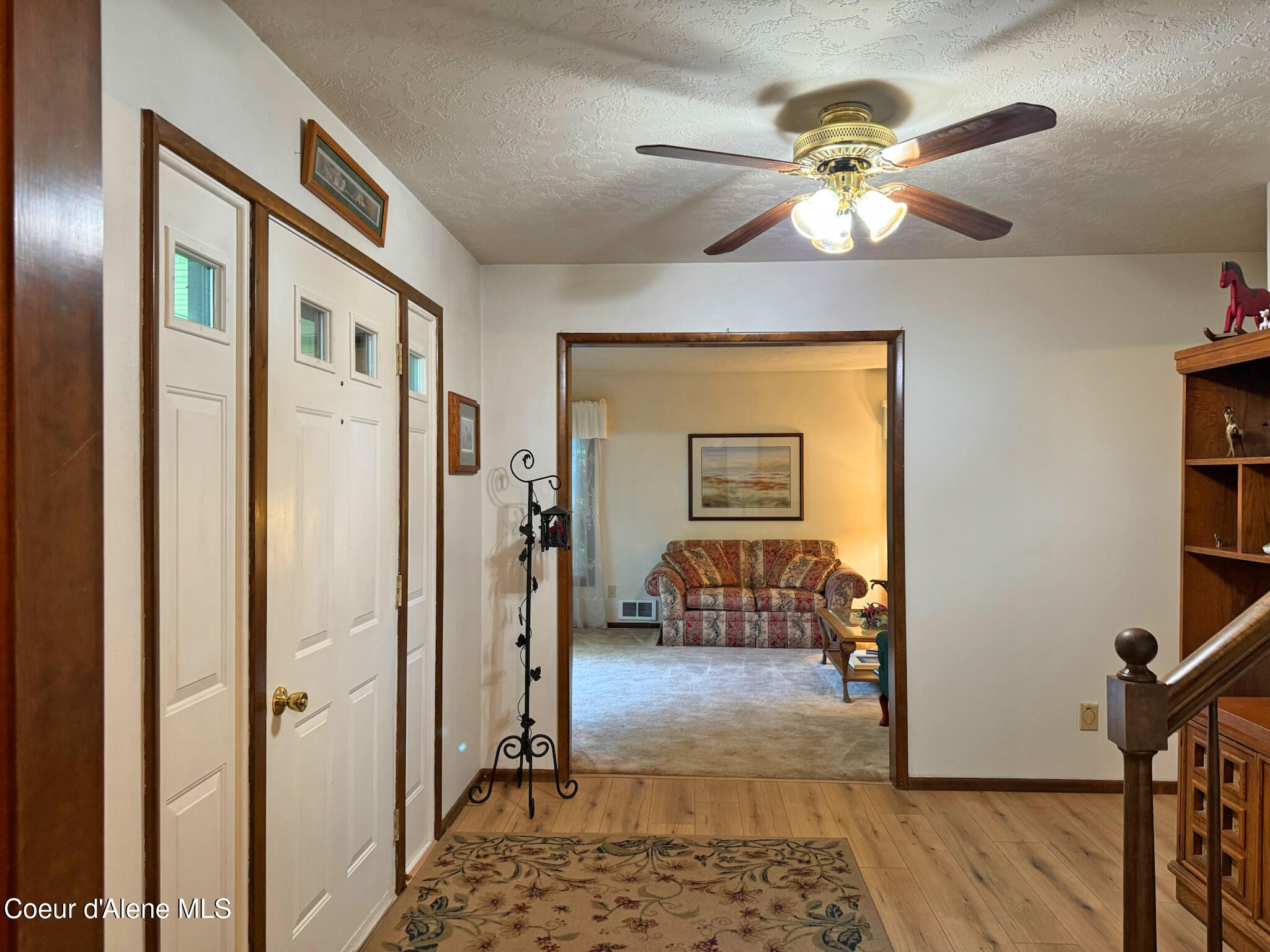290 Syringa Heights Road Sandpoint, ID 83864 - Photo 6 of 65 IMG_6545s