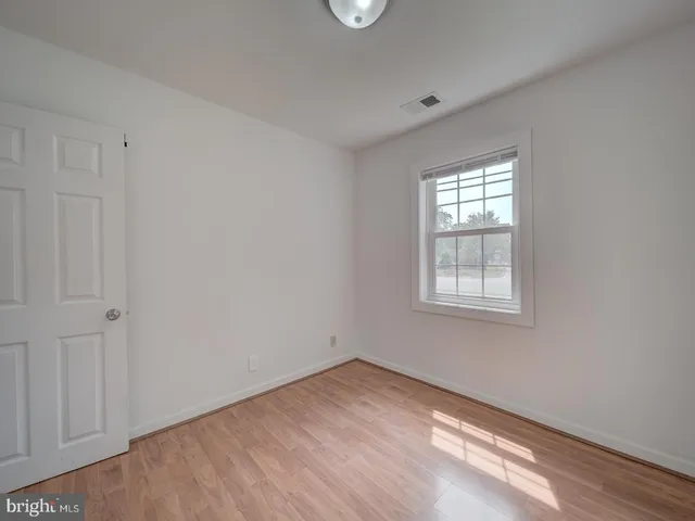 $3,300 | 6625 Harrison Lane, Alexandria, VA 22306