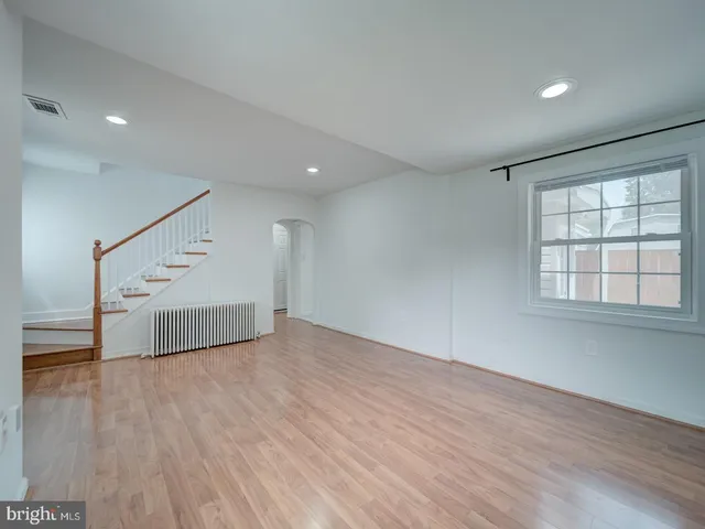 $3,300 | 6625 Harrison Lane, Alexandria, VA 22306