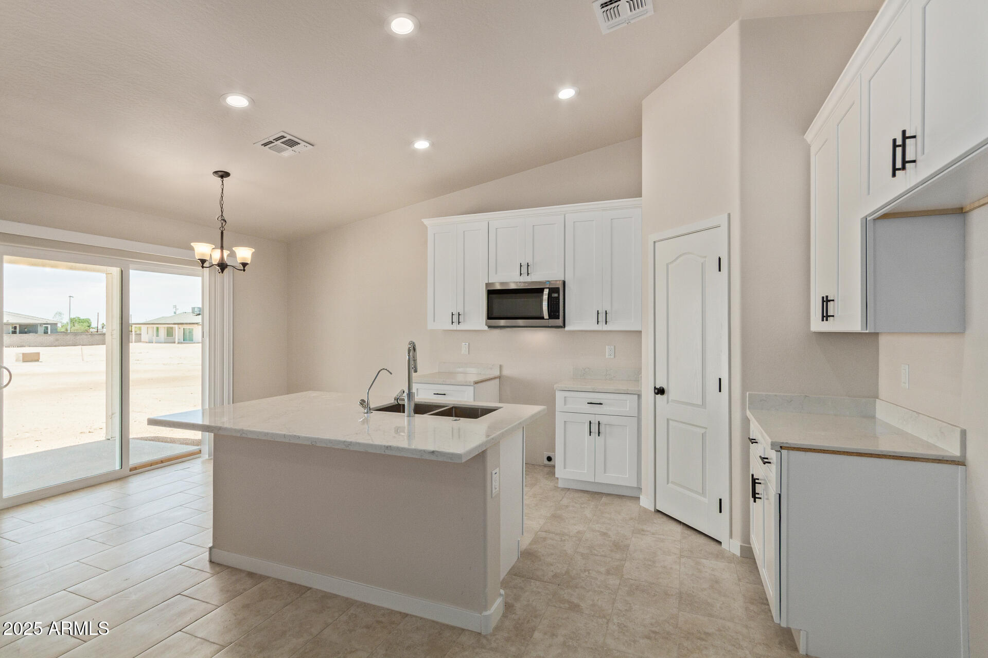 20345 West Carver Road Buckeye, AZ 85326 - Photo 13 of 41 13 - Carver
