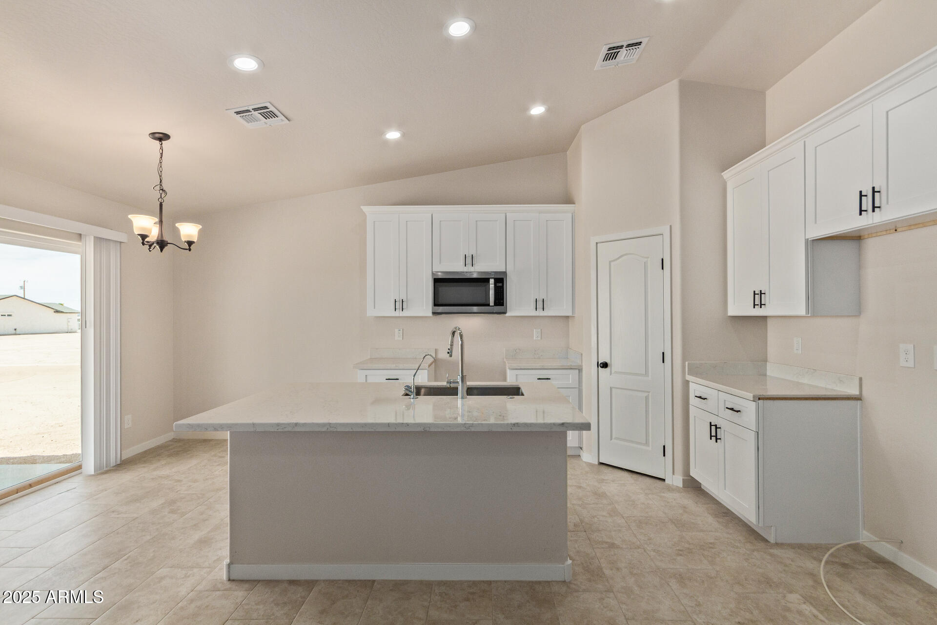 20345 West Carver Road Buckeye, AZ 85326 - Photo 14 of 41 14 - Carver