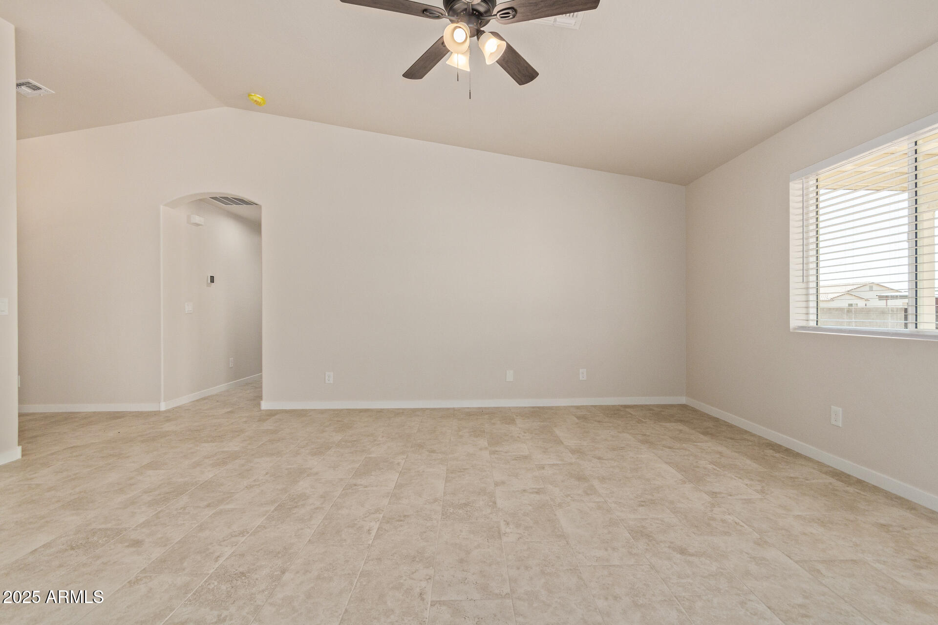 20345 West Carver Road Buckeye, AZ 85326 - Photo 9 of 41 10 - Carver