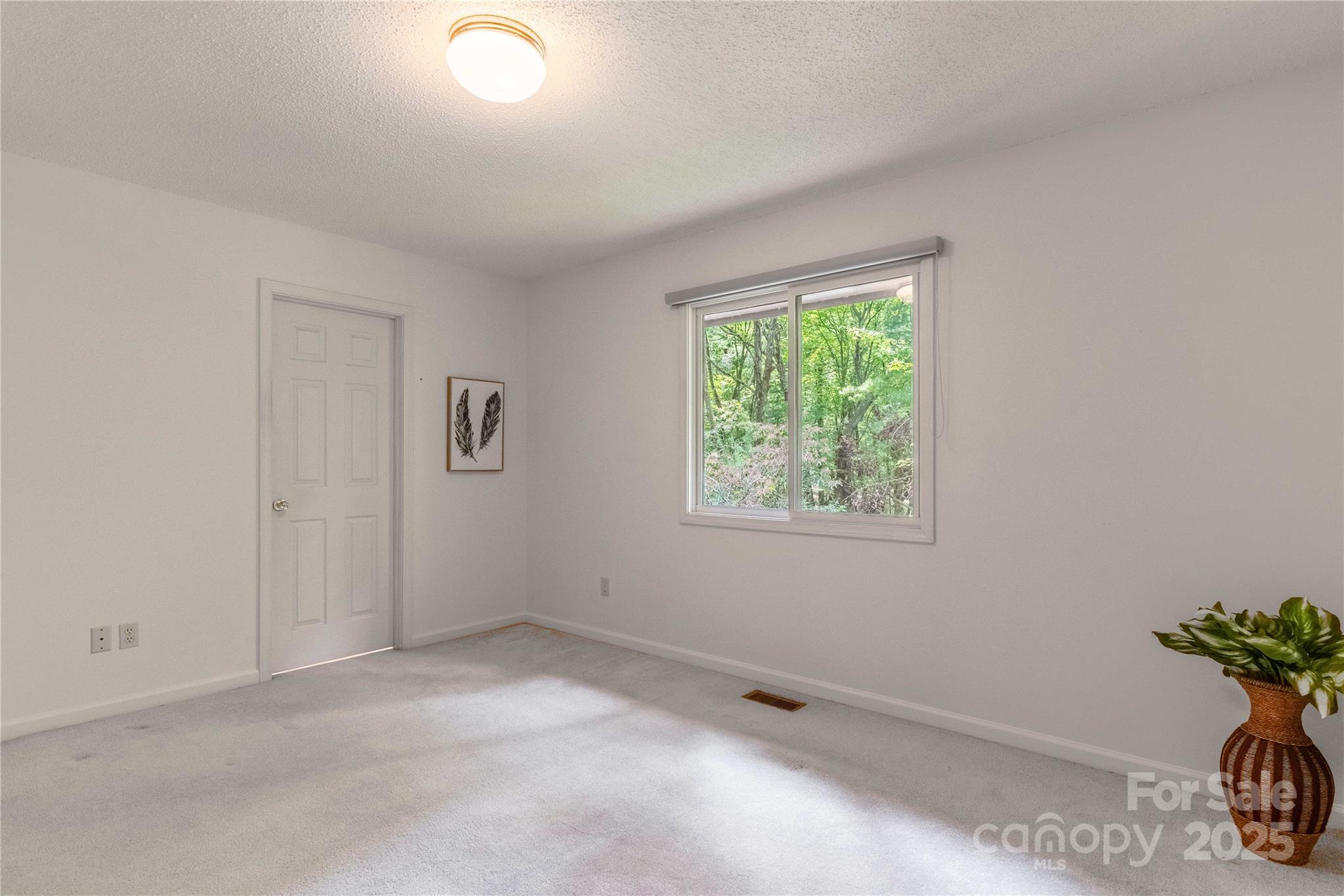 2 Oak Grove Road Arden, NC 28704 - Photo 19 of 39 Gallery Image 19