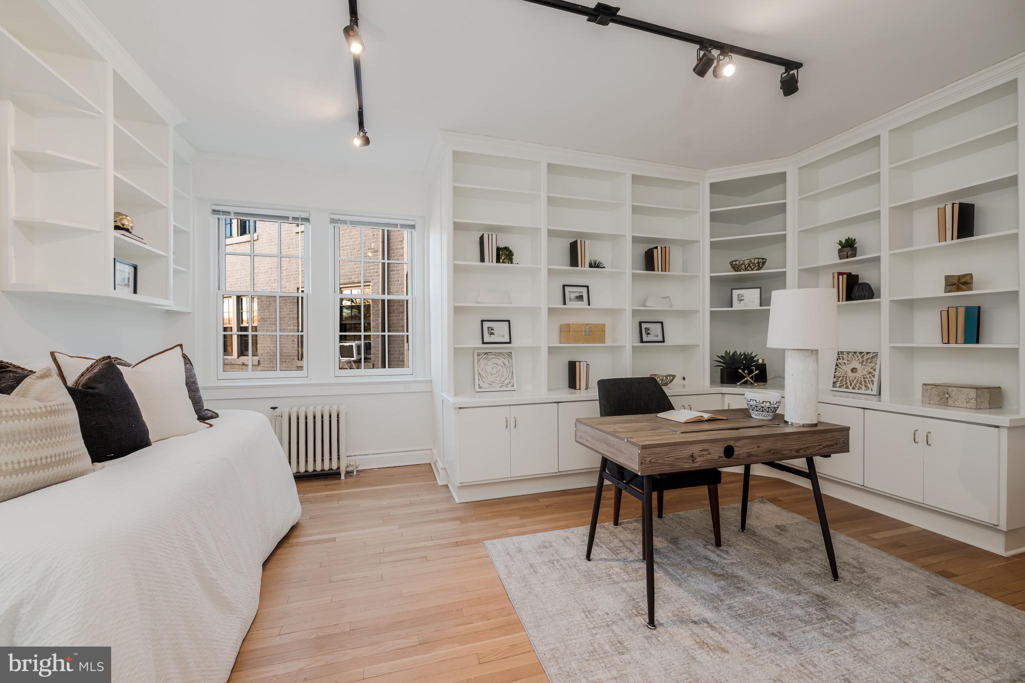 2737 Devonshire Place Northwest, Unit 307 Washington, DC 20008 - Photo 15 of 25 Second Bedroom/Office