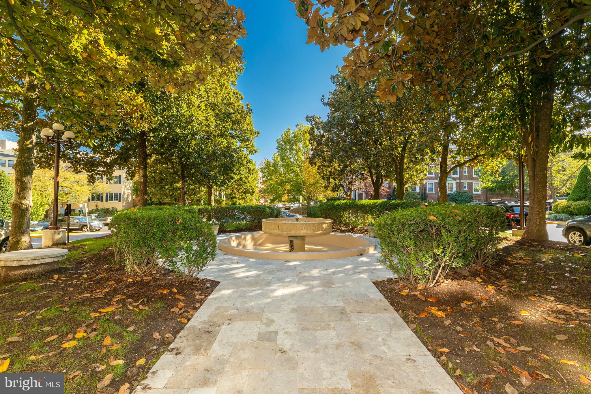 2737 Devonshire Place Northwest, Unit 307 Washington, DC 20008 - Photo 22 of 25 Woodley Park Towers