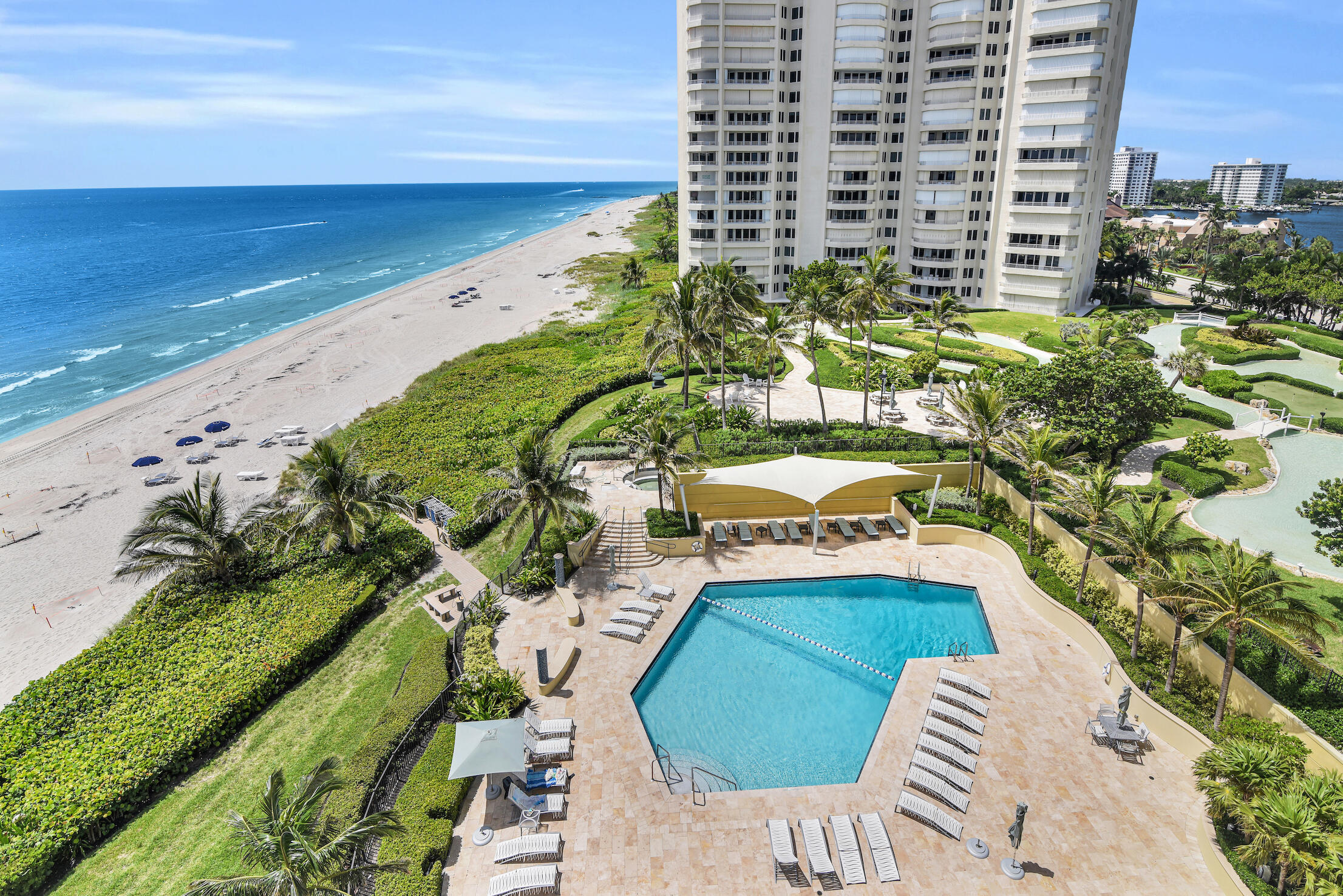 500 South Ocean Boulevard, Unit 2007 Boca Raton, FL 33432 - Photo 36 of 42 North Pool