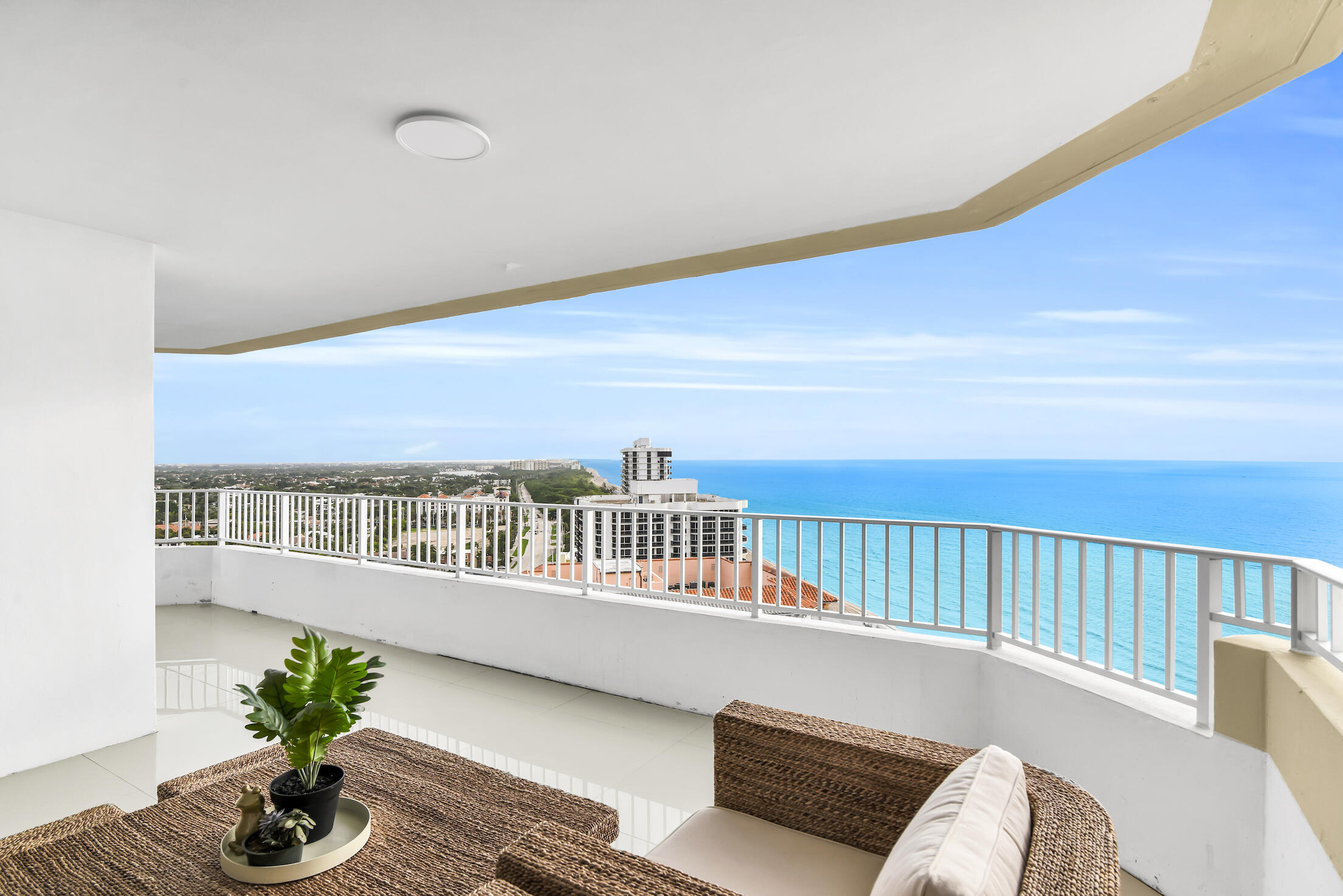 500 South Ocean Boulevard, Unit 2007 Boca Raton, FL 33432 - Photo 5 of 42 Balcony -NE view