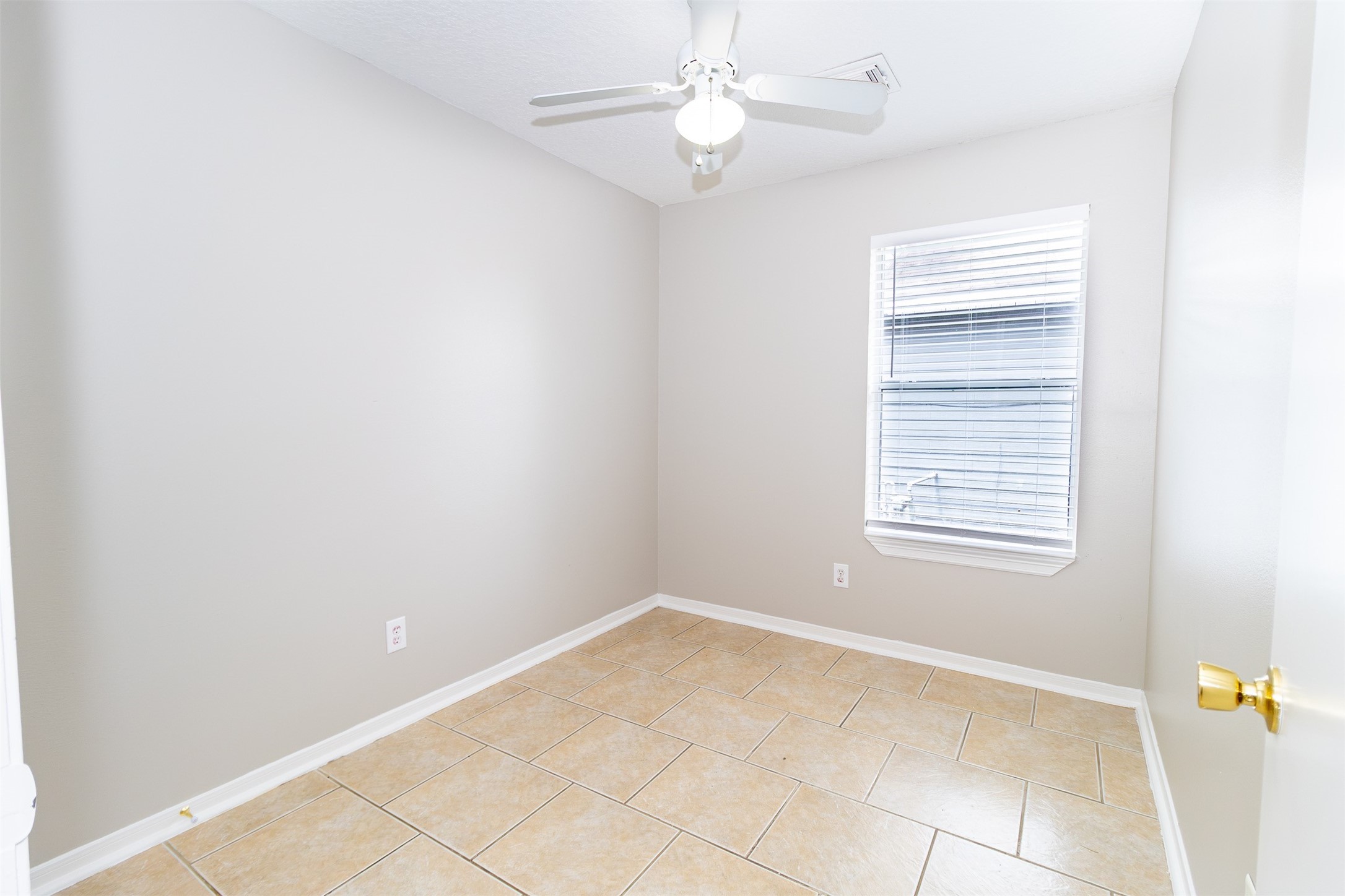 15406 Apple Bloom Way Channelview, TX 77530 - Photo 4 of 20