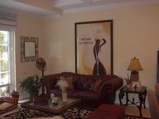 240 Northeast 69th Circle Boca Raton, FL 33487 - Photo 4 of 10 tv4