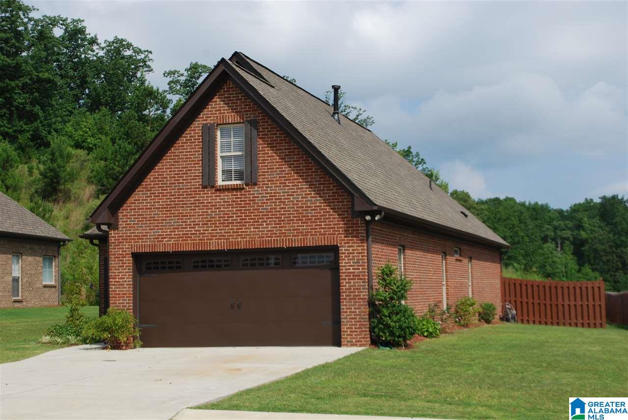 1264 Grants Way Birmingham, AL 35210 - Photo 3 of 23