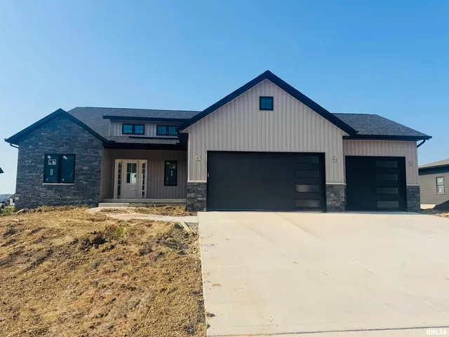 $749,900 | 316 Linda Lane, Riverdale, IA 52722