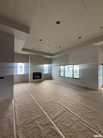 $749,900 | 316 Linda Lane, Riverdale, IA 52722