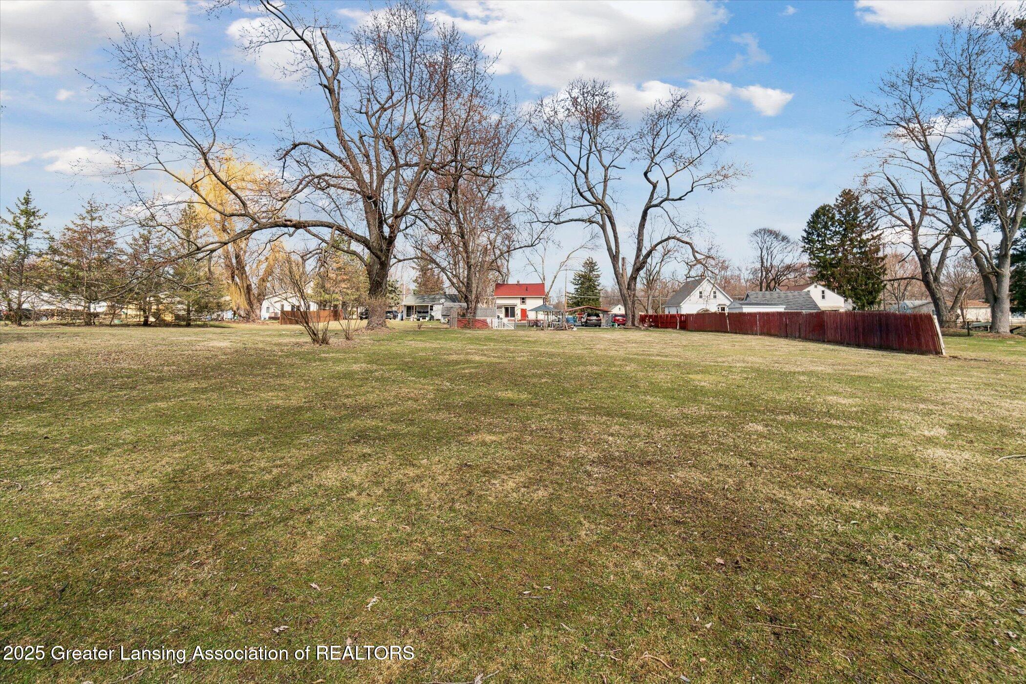 1717 West Jolly Road Lansing, MI 48910 - Photo 63 of 64 60-1717-W-Jolly-Rd-Lansing-MI-48910-Wind