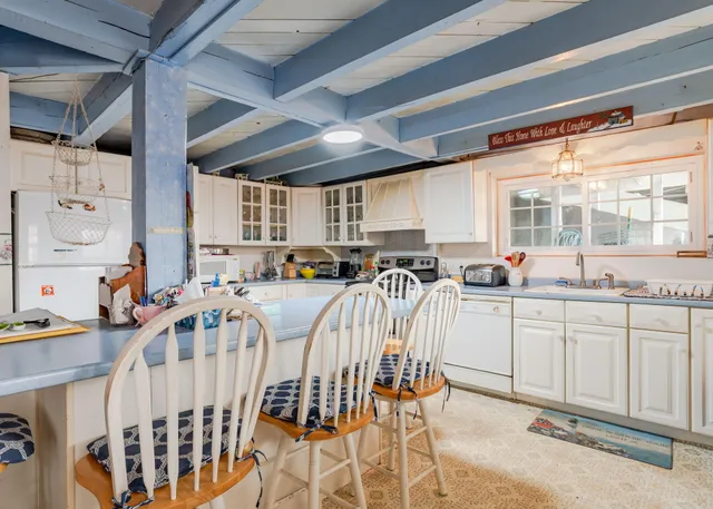 $340,000 | 84 Hillside Road, Westbrook, ME 04092