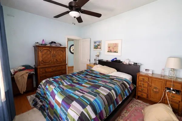 $319,000 | 8424 Greenview Avenue, Brookfield, IL 60513