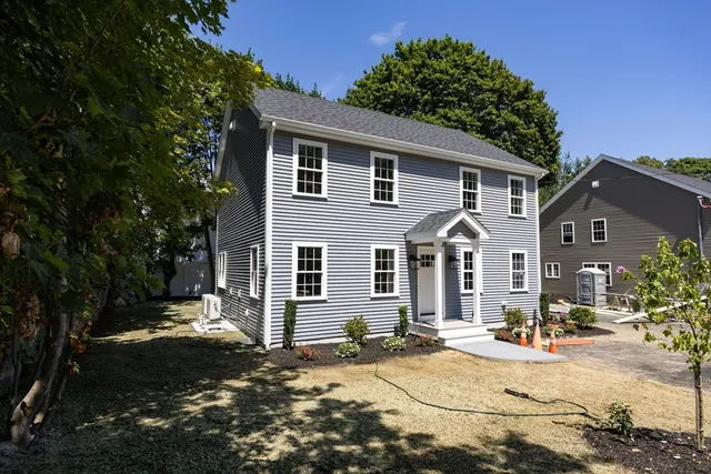 $599,900 | 122 Canal Street, Blackstone, MA 01504