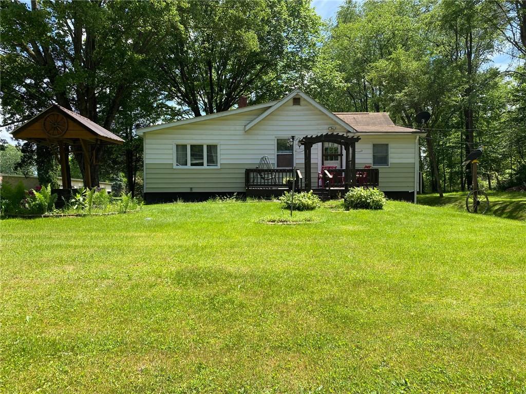 917 New Castle Road Slippery Rock, PA 16057 - Photo 2 of 18 Gallery Image 2