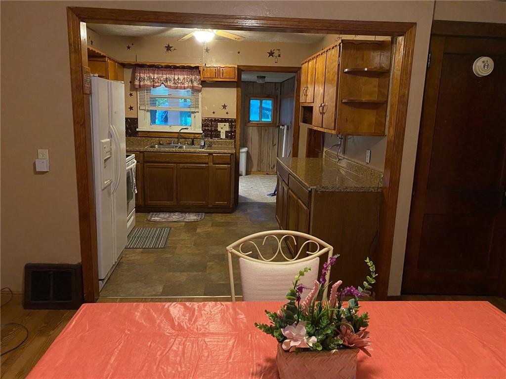 917 New Castle Road Slippery Rock, PA 16057 - Photo 11 of 18 Gallery Image 11
