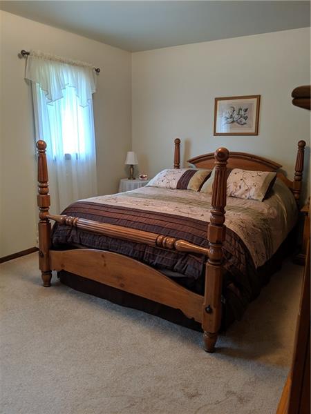 306 Teakwood Road Butler, PA 16001 - Photo 5 of 19 Gallery Image 5