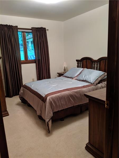 306 Teakwood Road Butler, PA 16001 - Photo 6 of 19 Gallery Image 6